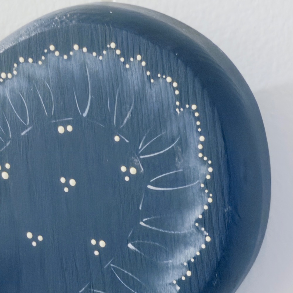 Navy Blue Wooden Heart Wall Hook Hand Painted Folk Art Primitive Decor - Picture 5 of 7